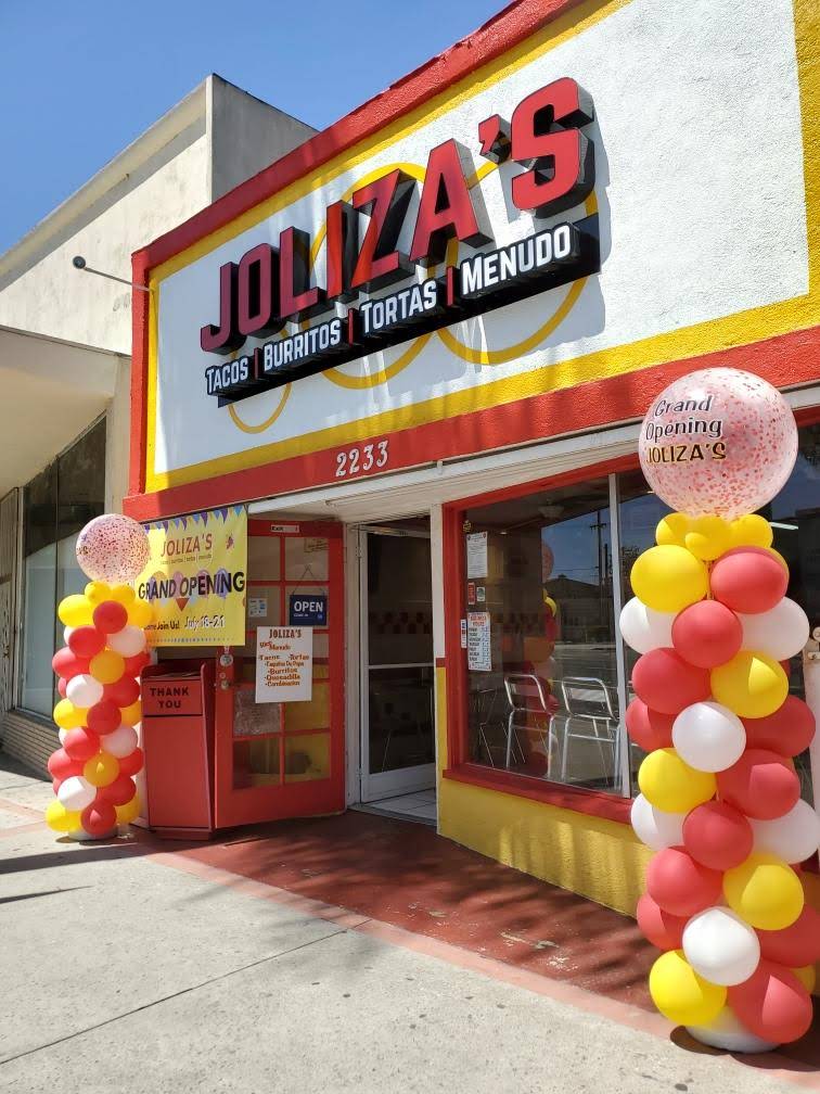 Joliza's Tacos Front Grant Opening